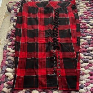 Torrid red plaid skirt